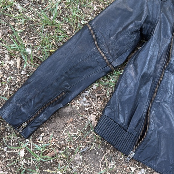 Women's Black Jacket - Picture 3 of 9